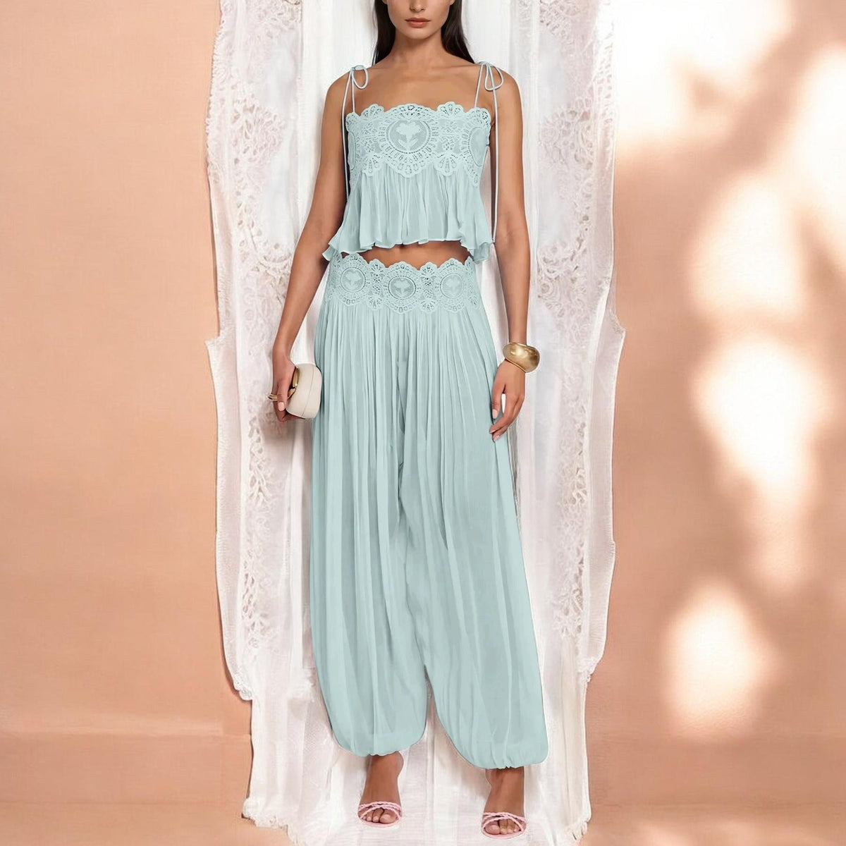 Conjunto Sevilla — Camisola de Encaje