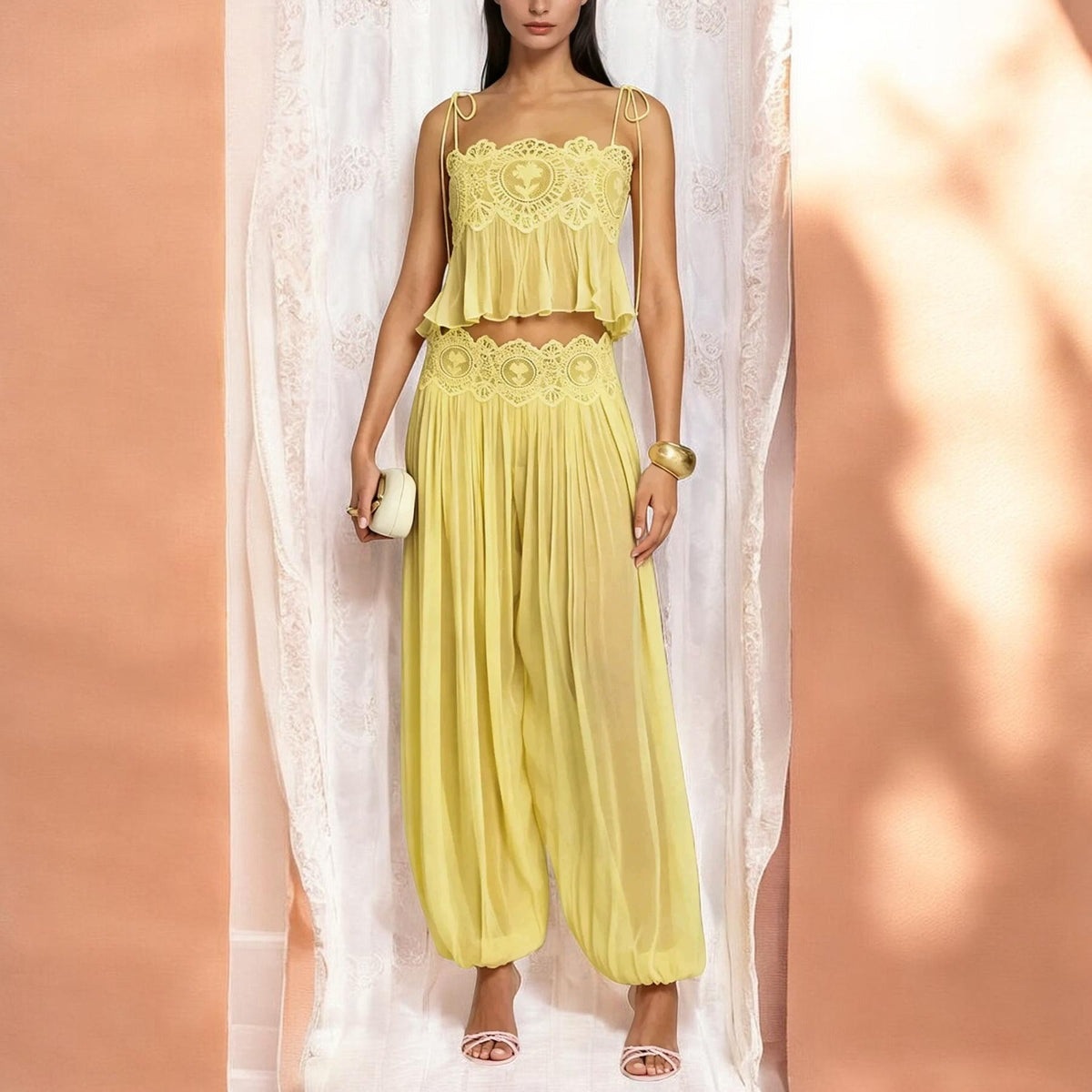 Conjunto Sevilla — Camisola de Encaje